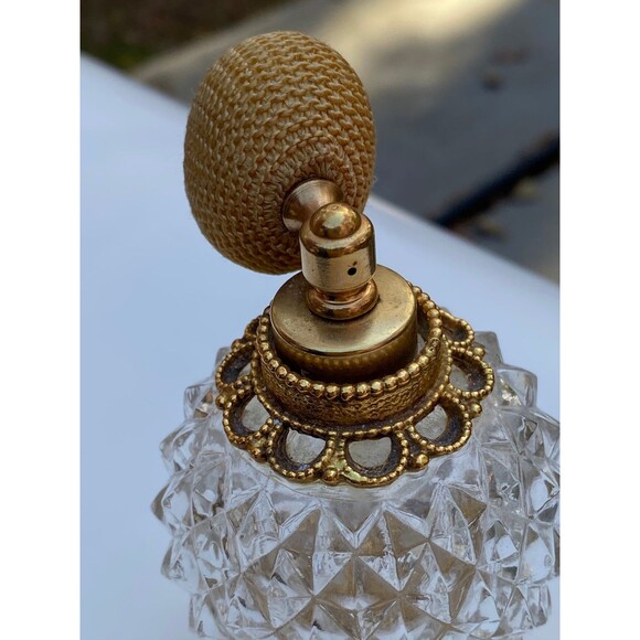 Vtg Atomizer Perfume Bottle Ormolu Gold tone vanity Clear Diamond Pattern - Picture 8 of 8